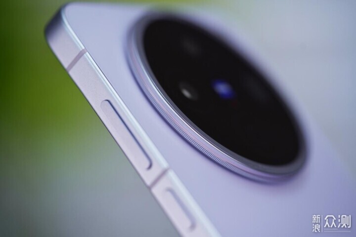 vivo老款旗艦小漲，賣點是長焦人像，你喜歡嗎_新浪眾測