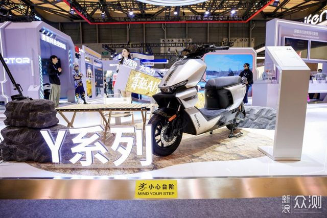 首驅科技亮相AWE2026 AI核心技術重構智能出行_新浪眾測