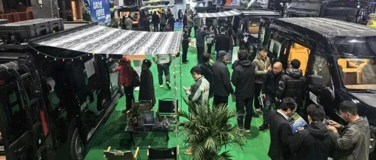 中国重汽：轻型汽车登陆北京房车展，新品重磅集结！