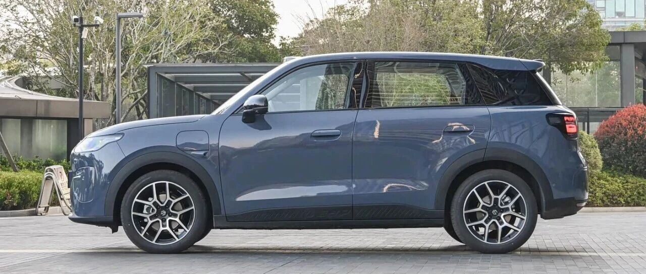 顶配不到9万，激光雷达，车长超4米2，续航505Km，对着吉利星愿打？