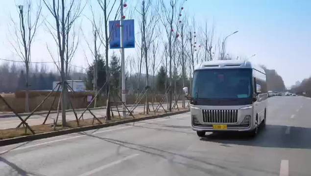 冰雪伉俪，红旗相伴   “桃心夫妇”的坚守与陪伴