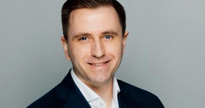 对话|李德思履新首秀：奔驰中国的“守正”与“破局”