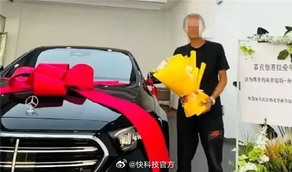 老板朋友圈晒豪车！却拒付工人24万元补助金 当事人：车是别人的