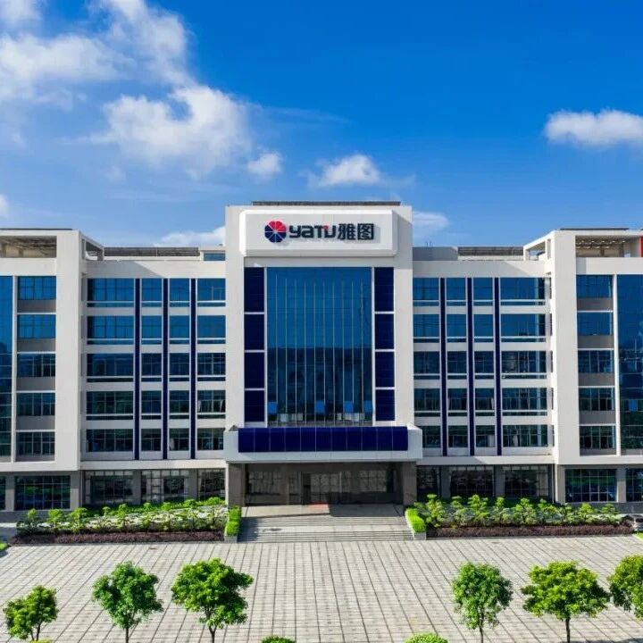 30年涂料巨头牵手智能豪华电动车，一站式钣喷服务来了