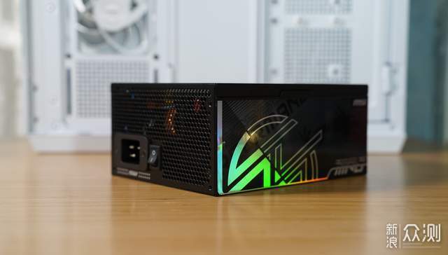 反擊開始！英特爾酷睿Ultra 7 270K PLUS實測_新浪眾測