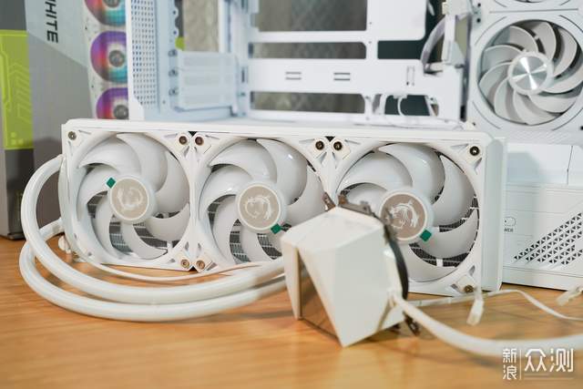 反擊開始！英特爾酷睿Ultra 7 270K PLUS實測_新浪眾測