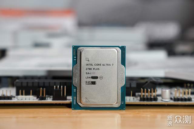 反擊開始！英特爾酷睿Ultra 7 270K PLUS實測_新浪眾測