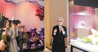 用传统工艺传递中华文化魅力