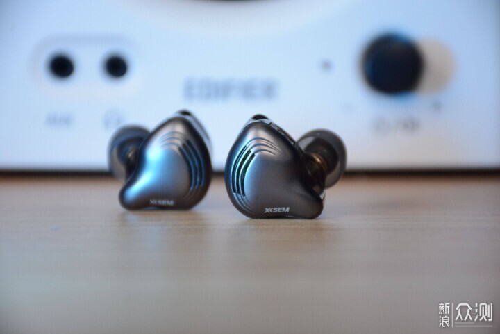 超高音質+可換線材,西聖HiFi 1有線耳機_新浪眾測
