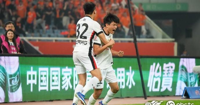 单外援阵容逼平五外援泰山，但海港锋线又传出坏消息？