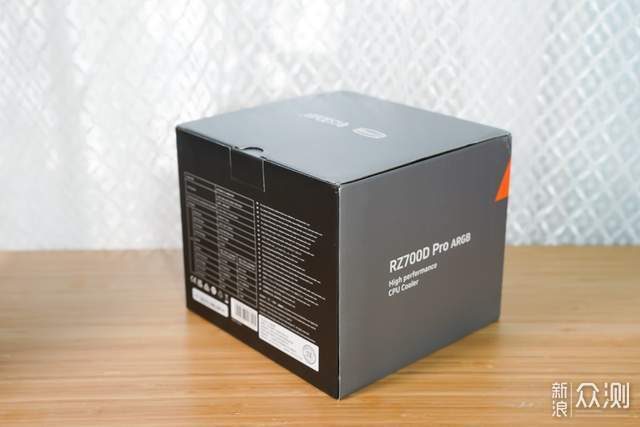 水冷替代品!不擋內存,超頻三RZ700D Pro ARGB_新浪眾測