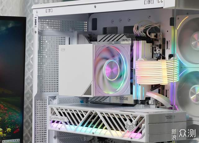 水冷替代品!不擋內存,超頻三RZ700D Pro ARGB_新浪眾測