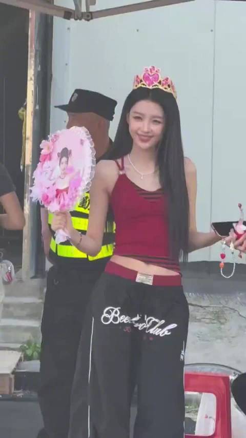 “大变脸”孙怡摊牌了就是不爱老鼠干