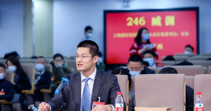 15年一线“磨”出全国五一奖章！浦发银行臧渊用AI给小微企业“秒批”贷款
