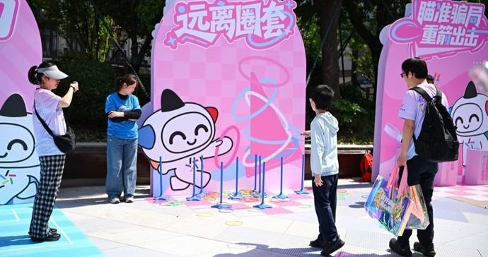奥运冠军吴敏霞出任宣传大使，上海体彩“安心购彩、守护行动”正式启动