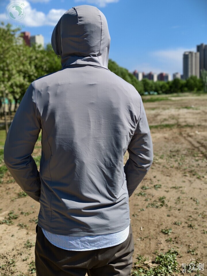 UPF200+競速防護Vbrex專業防曬衣測評_新浪眾測