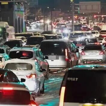 中国氢燃料电池堆首次搭载韩国汽车