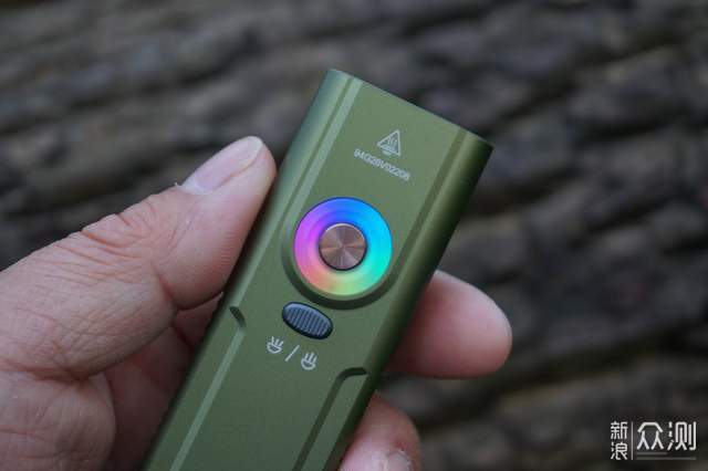 可玩性拉滿Fenix E06R Pro RG，EDC玩家的新寵_新浪眾測