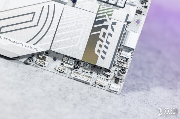 微星MPG B850M EDGE TI MAX WIFI刀鋒鈦評測_新浪眾測