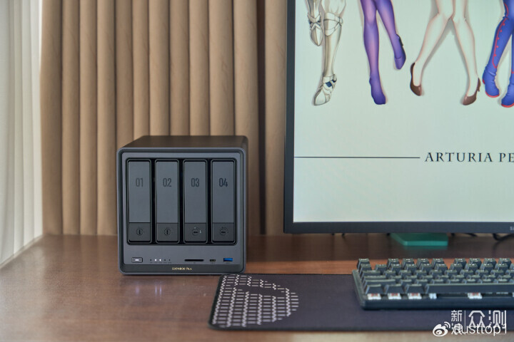 免費Office小龍蝦愛馬仕，綠聯 DXP4800 Plus_新浪眾測