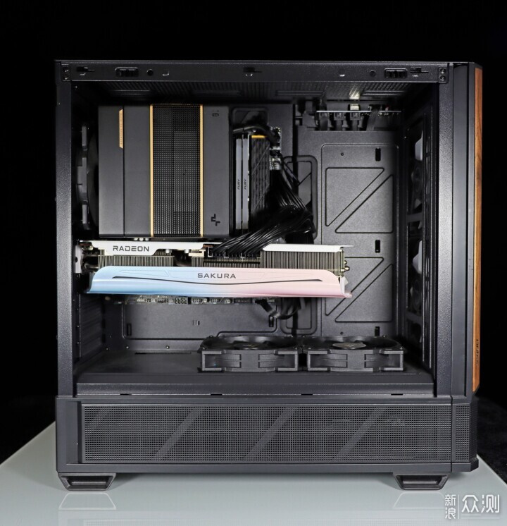 MPG 271QR QD-OLED X50 流光_新浪眾測