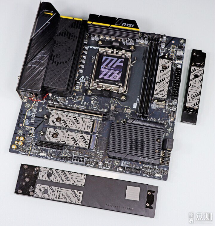 MPG 271QR QD-OLED X50 流光_新浪眾測