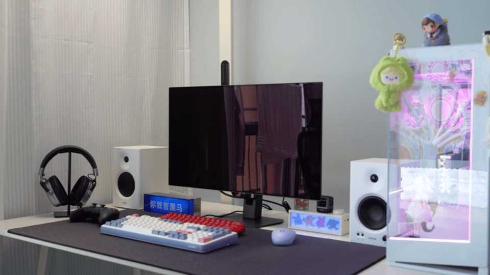 ROG 27寸OLED電競顯示器，FPS/3A/競速都拿捏_新浪眾測