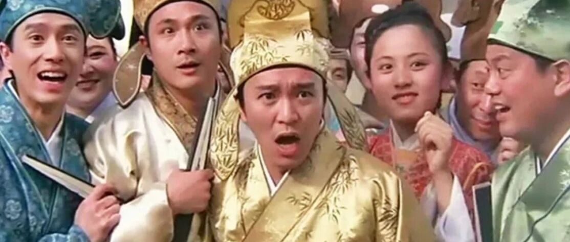 公募基金，正在批量生产网红！