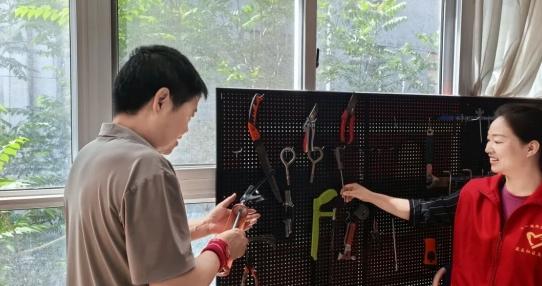 陕西铜川市王益区：共享工具站里的邻里新故事