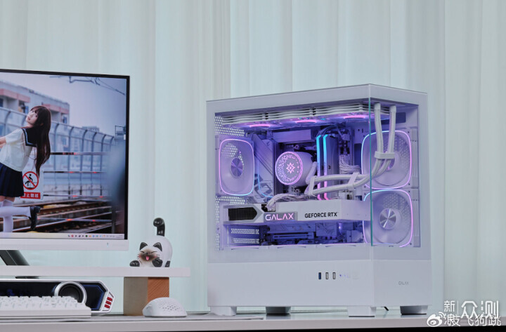 預算1W高顏值刀把主機：9700X+5060Ti+32G內存_新浪眾測