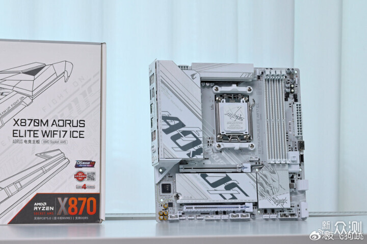 預算1W高顏值刀把主機：9700X+5060Ti+32G內存_新浪眾測