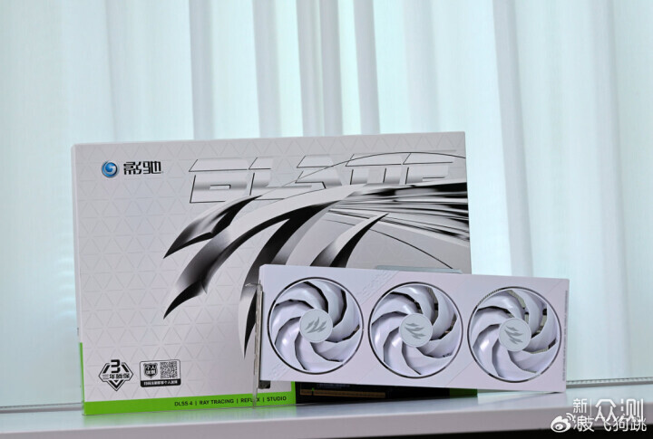 預算1W高顏值刀把主機：9700X+5060Ti+32G內存_新浪眾測