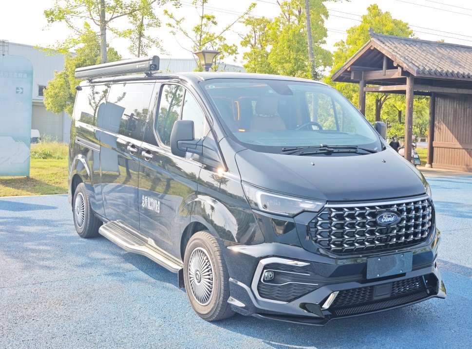 尚旅自在尚旅牌宿营车新车申报：配备户外宿营专用装置 能否受露营爱好者青睐？