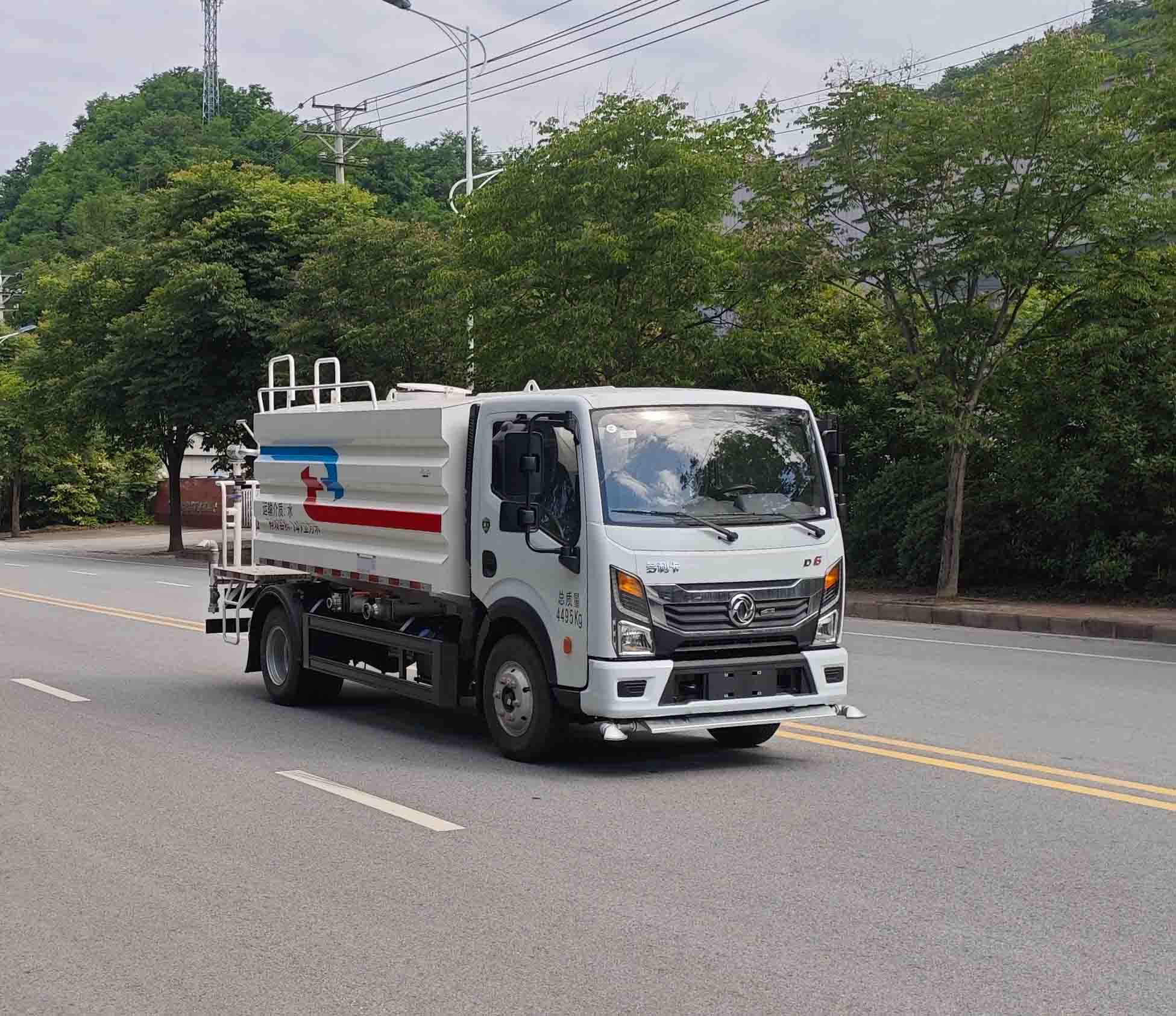 人杰猛卡士特洒水车申报：总质量4495kg 能否抢占市场？