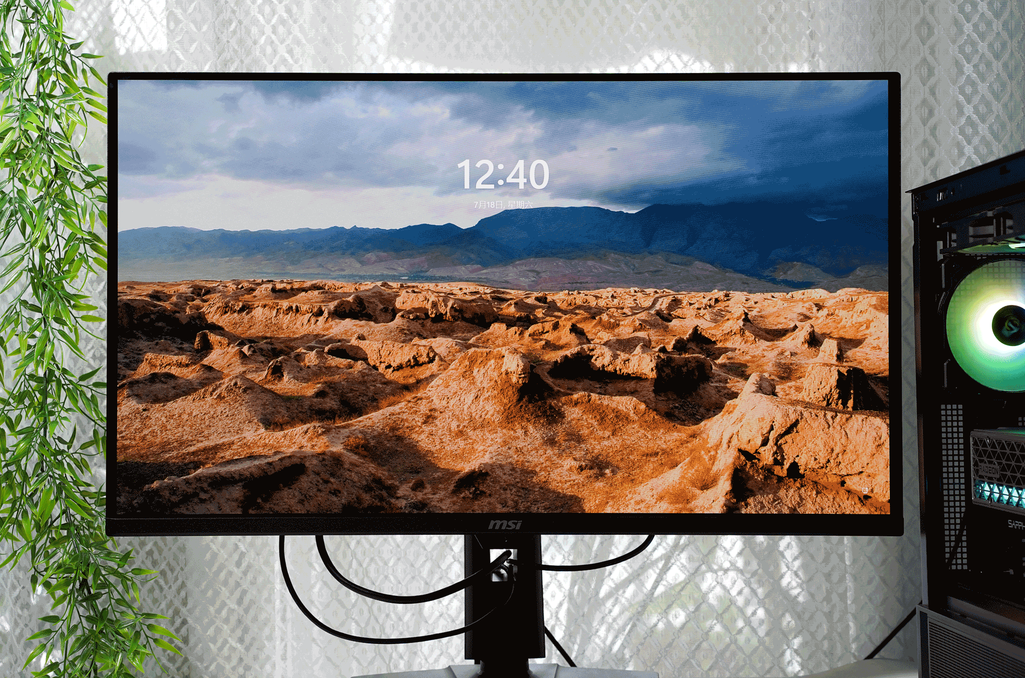 4K OLED顯示器微星MPG 322UR QD-OLED X24流光_新浪眾測