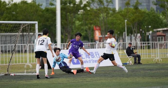 八人制新王诞生！这里有冠亚季军的热爱故事，还有他们……