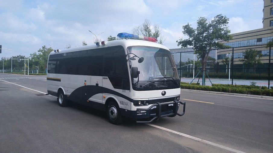 宇通囚车新车申报：柴油国六 能否满足警务押运需求？