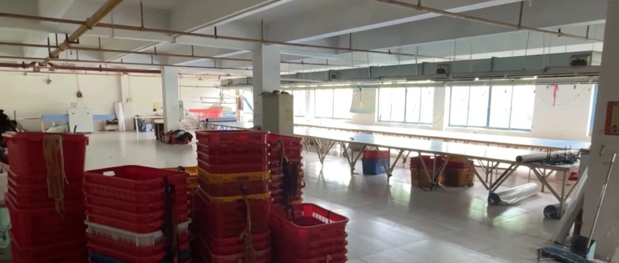 买了车险还要自己垫付4000元修车款？保险理赔款一拖再拖，涉事公司竟是“统筹”机构！合同上的地址为武汉一家厂房……