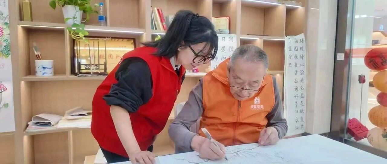 “戈壁明珠”绘就银龄生活美好画卷——新疆生产建设兵团第八师石河子市创新发展养老服务观察 “戈壁明珠”绘就银龄生活美好画卷——新疆生产建设兵团第八师石河子市创新发展养老服务观察