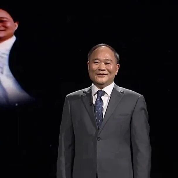 吉利汽车换帅，李书福辞任董事会主席