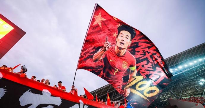 观点：“半箱油”照样梅开二度，一个武磊解千愁，海港更应为其打造战术体系