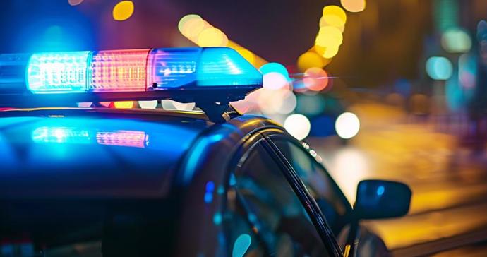 海口警方通报：35岁醉酒男子持刀滋事被刑拘，未造成人员伤亡