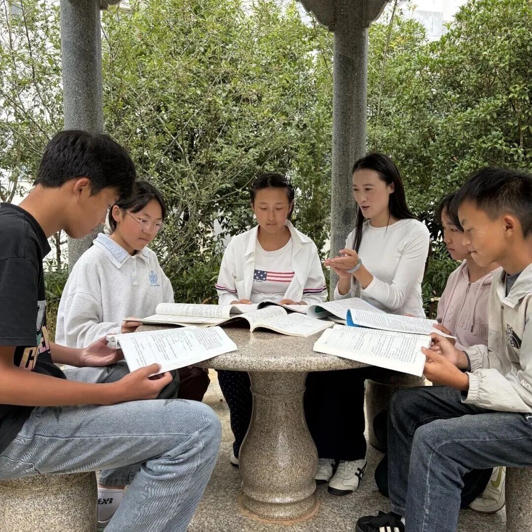 育人微光•师者风采丨一名乡村教师的暖心育人故事——禄劝九龙中学教师杨永睿 育人微光•师者风采丨一名乡村教师的暖心育人故事——禄劝九龙中学教师杨永睿