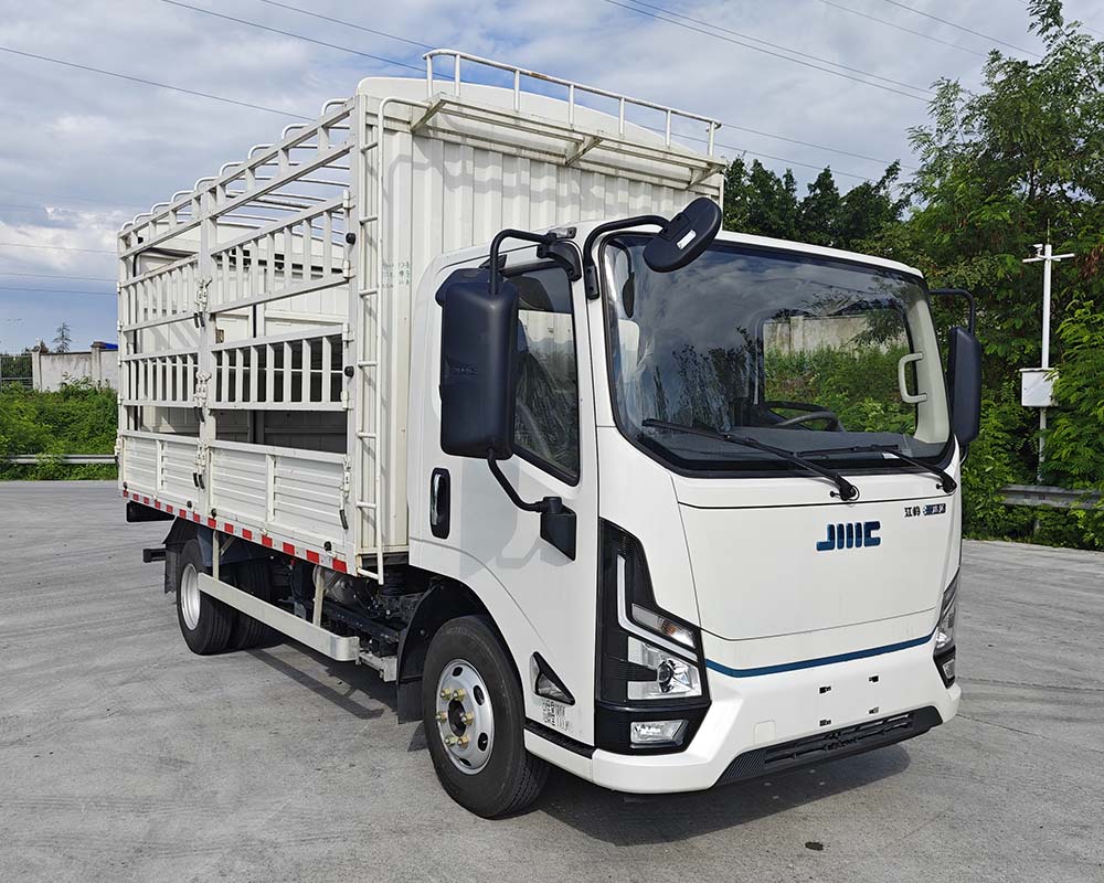 江铃换电纯电货车申报：峰值135kW 能否获城配市场青睐？