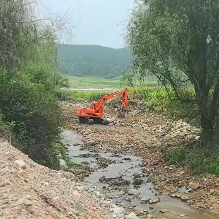 灾后重建进行时 | 顺城区会元乡多点推进河道清淤修堤铺路,助力秋收 灾后重建进行时 | 顺城区会元乡多点推进河道清淤修堤铺路,助力秋收