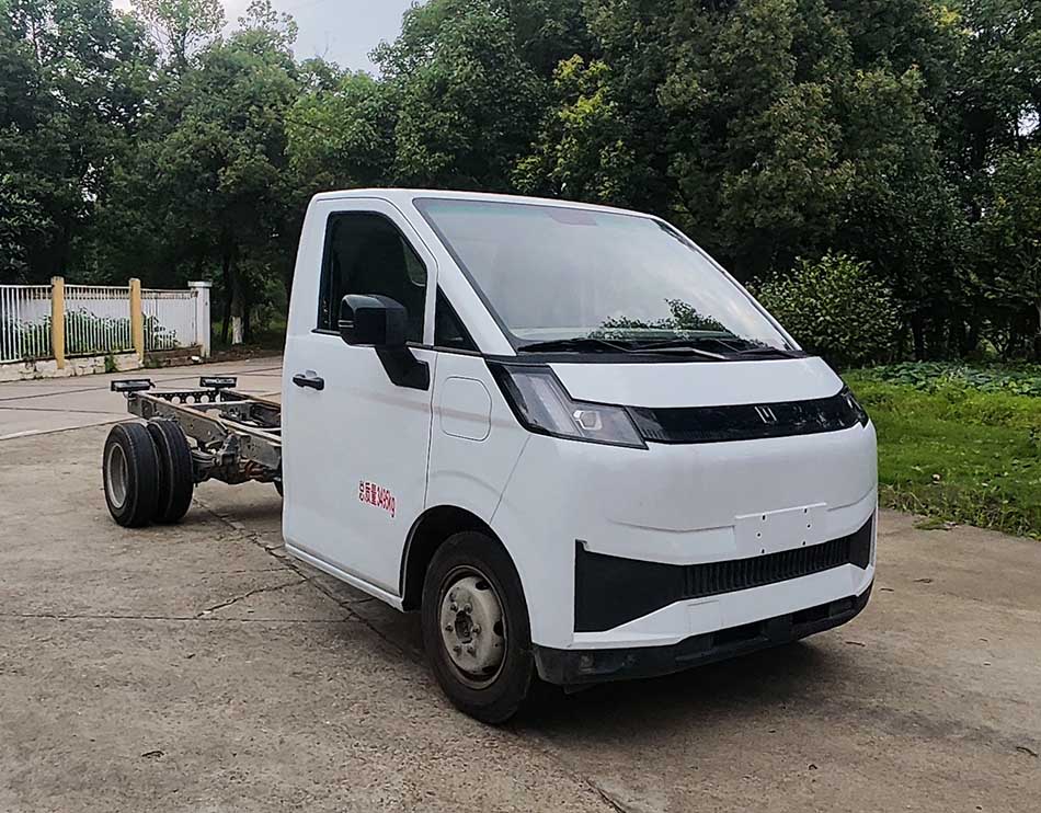 唐骏远程纯电动载货底盘申报：峰值110kW 能否抢占市场？