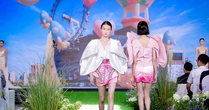 复兴岛“潮”起来——第六届“海聚英才”大赛时尚消费巡展在这里启幕