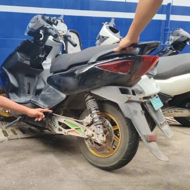少年网购改装车上路？交警约谈家长丨五大曝光