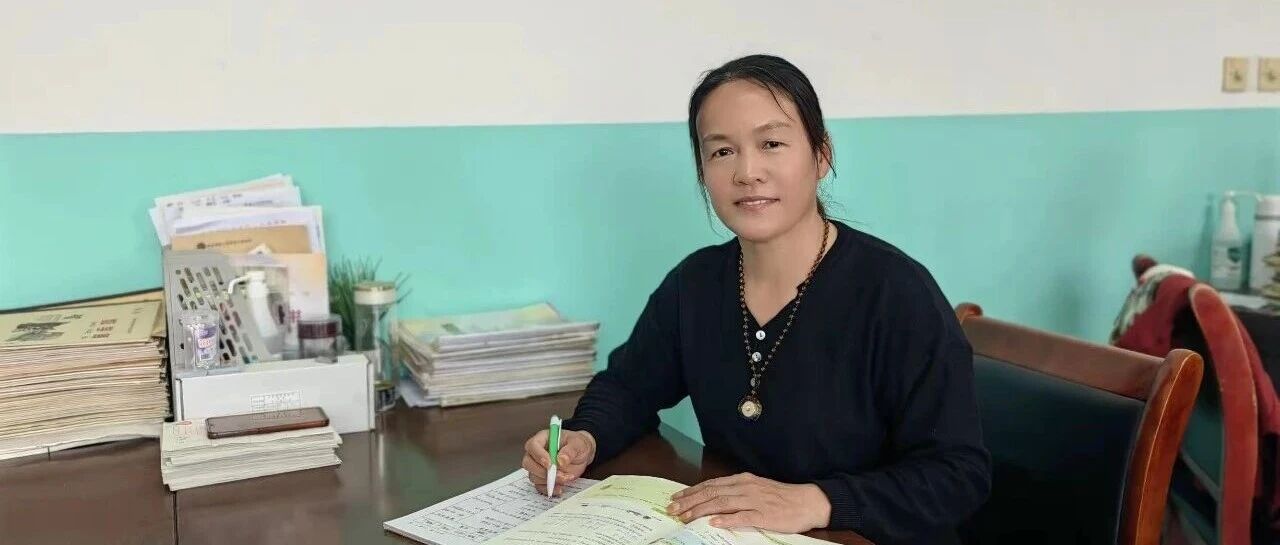 致敬教师 | 身兼数职守初心,一片丹心育桃李——致敬贾素娥老师 致敬教师 | 身兼数职守初心,一片丹心育桃李——致敬贾素娥老师