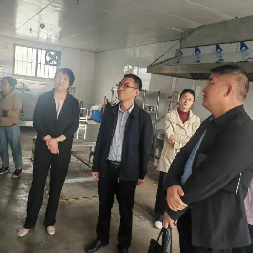县委常委、副县长张杰深入东明镇调研指导养老服务工作